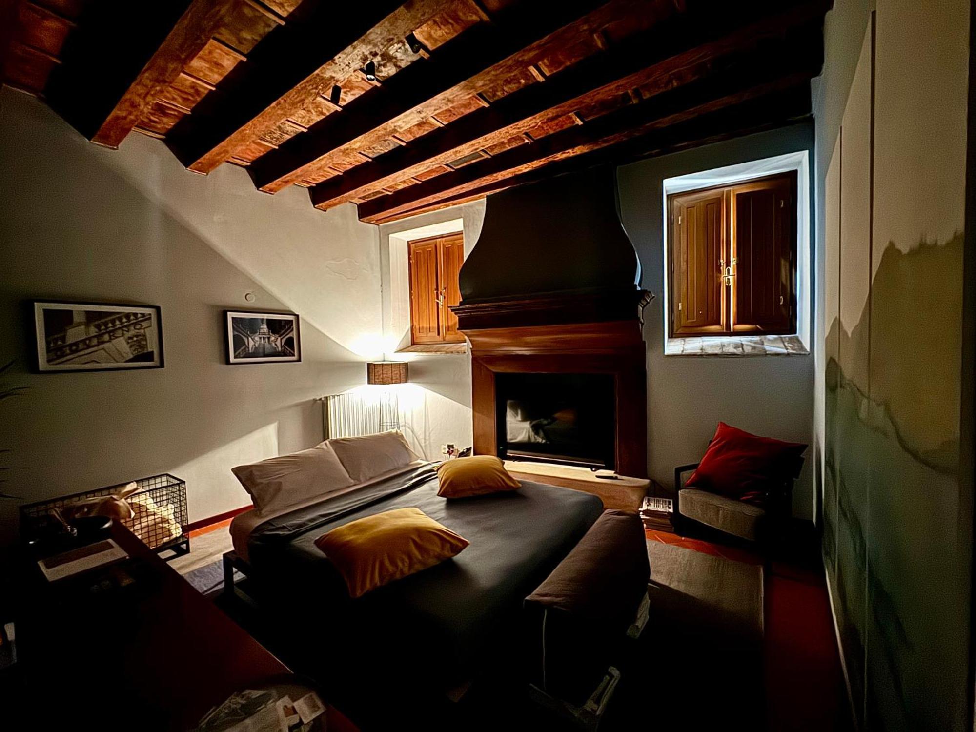 Dimora Legnazzi_A Gem In The Heart Of Brescia Apartment Ngoại thất bức ảnh